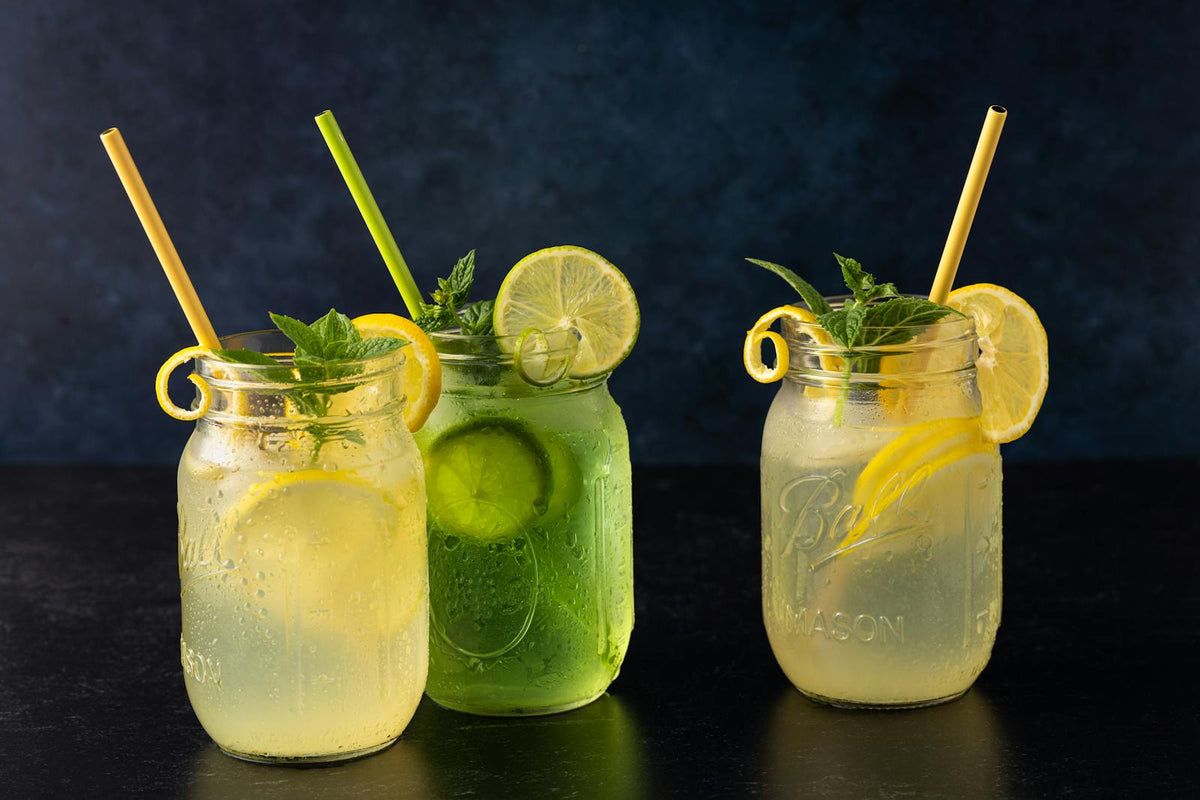 Refreshing lemon drinks in mason jars