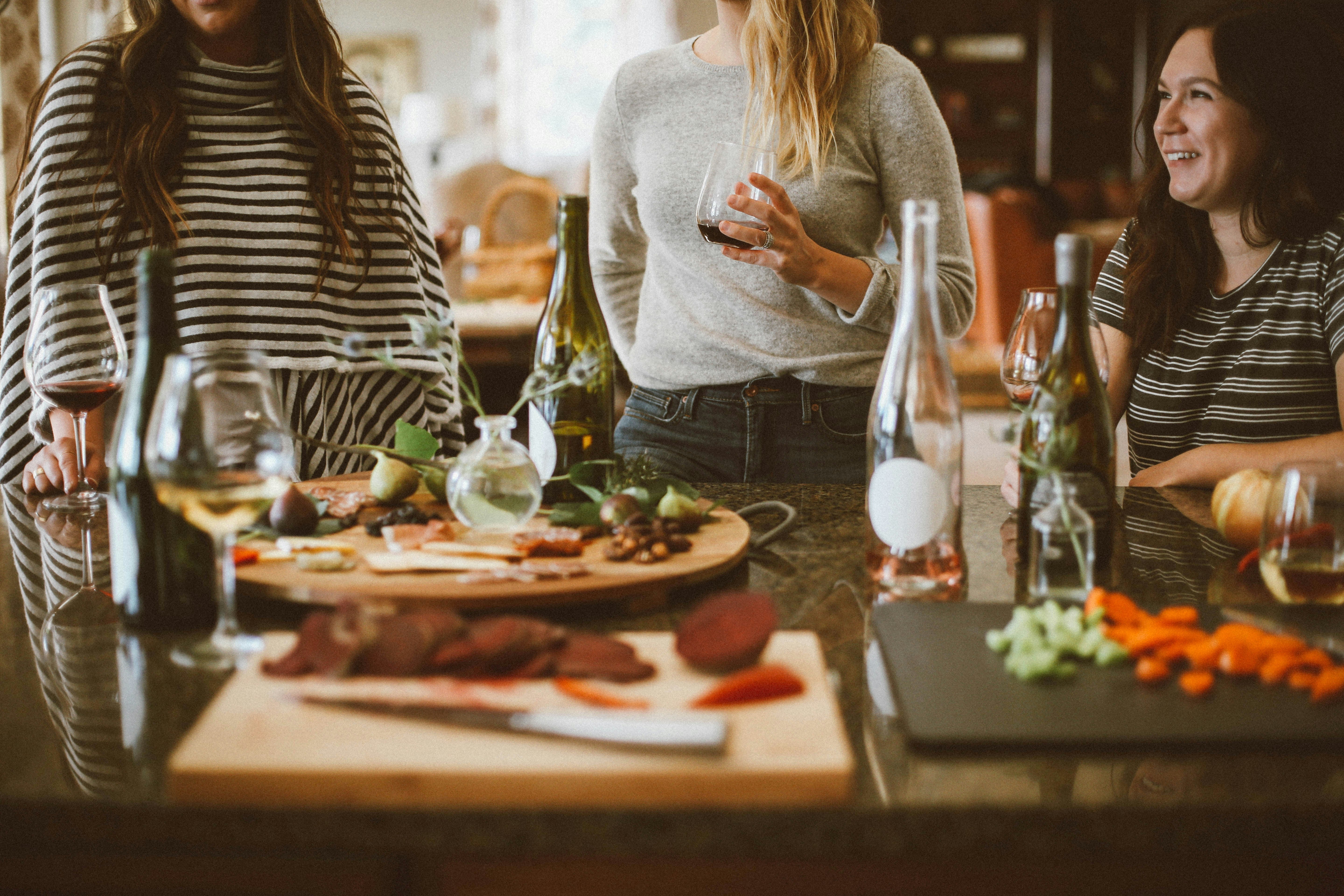 How to Host a Cannabis Dinner Party With THC Drinks