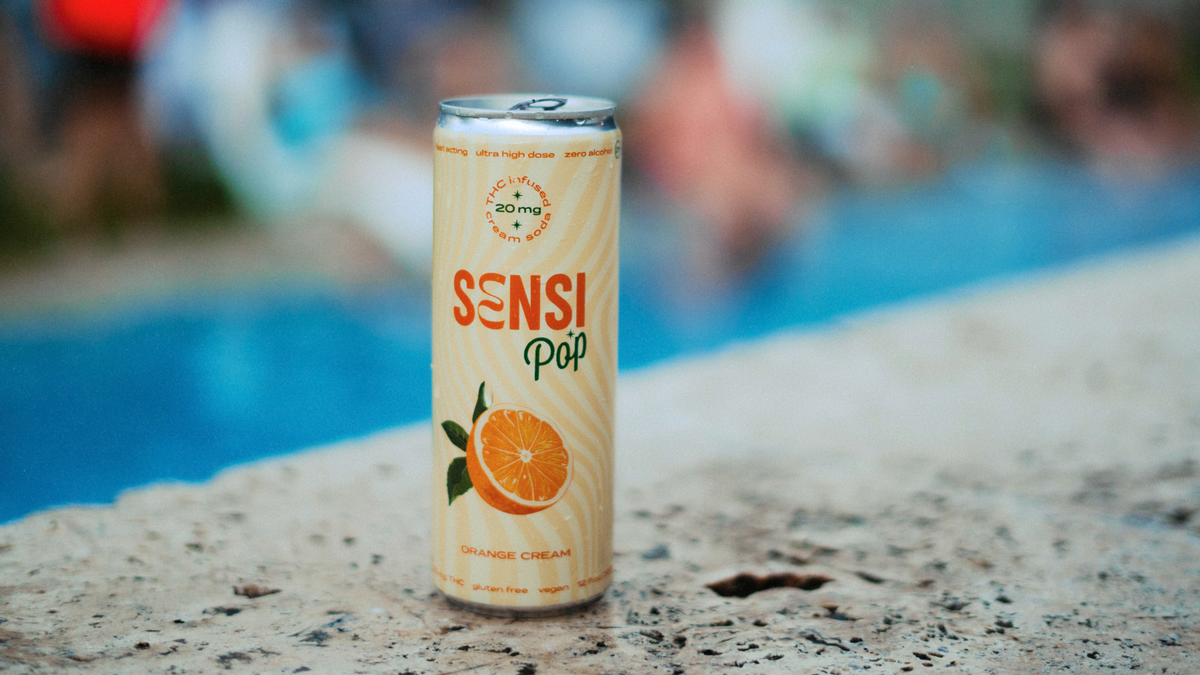 Sensi THC Orange Soda Poolside